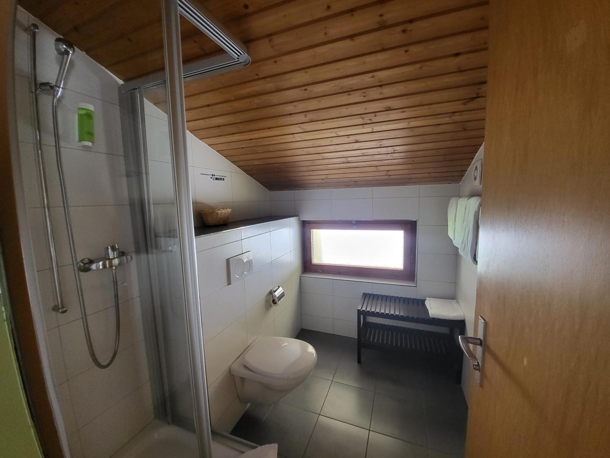 Pension Heino Saas-Grund Pokoj fotografie