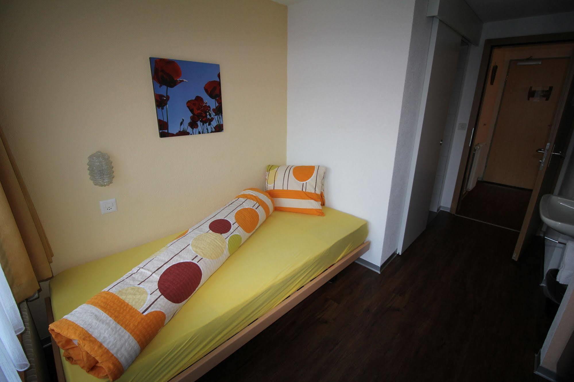 Pension Heino Saas-Grund Exteriér fotografie