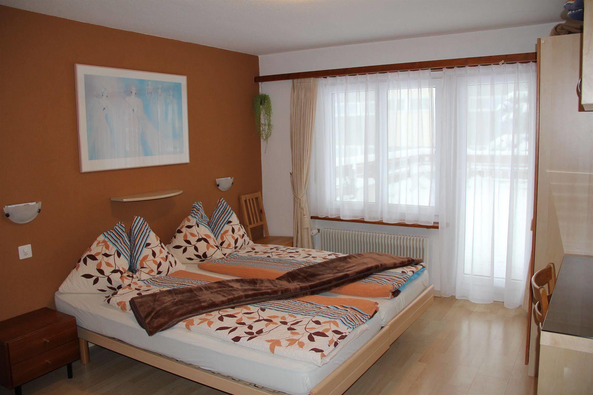 Pension Heino Saas-Grund Exteriér fotografie