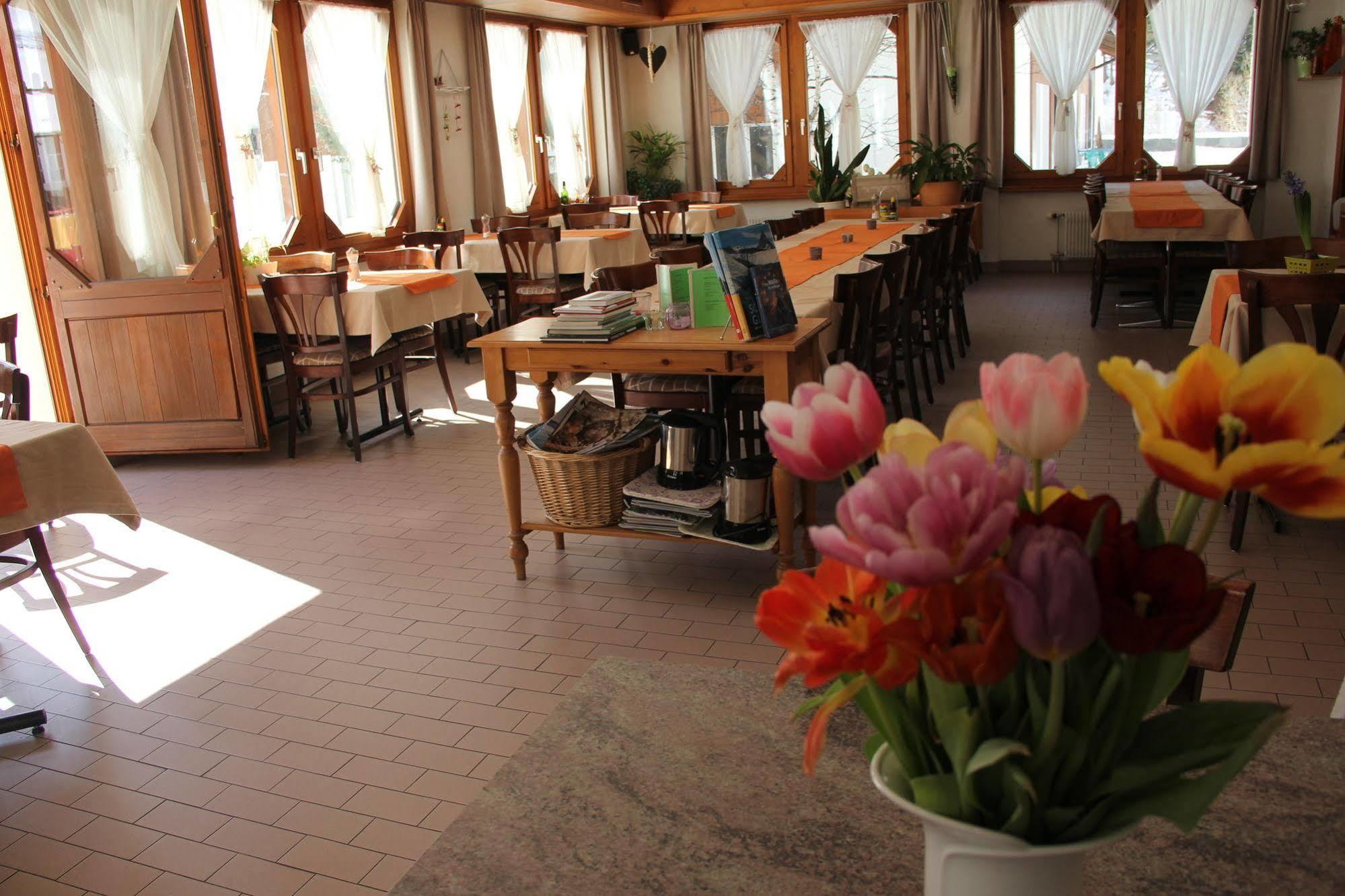 Pension Heino Saas-Grund Exteriér fotografie